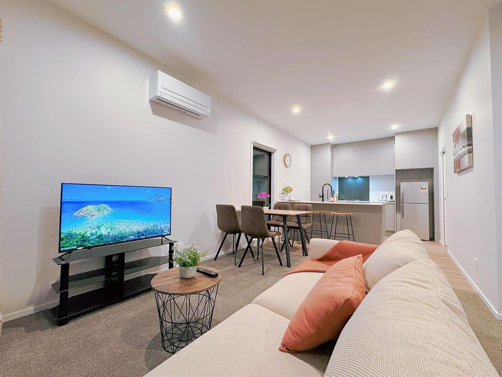 Modern & Stylish 3 Bedroom At Lowerhutt Lower Hutt Exteriör bild