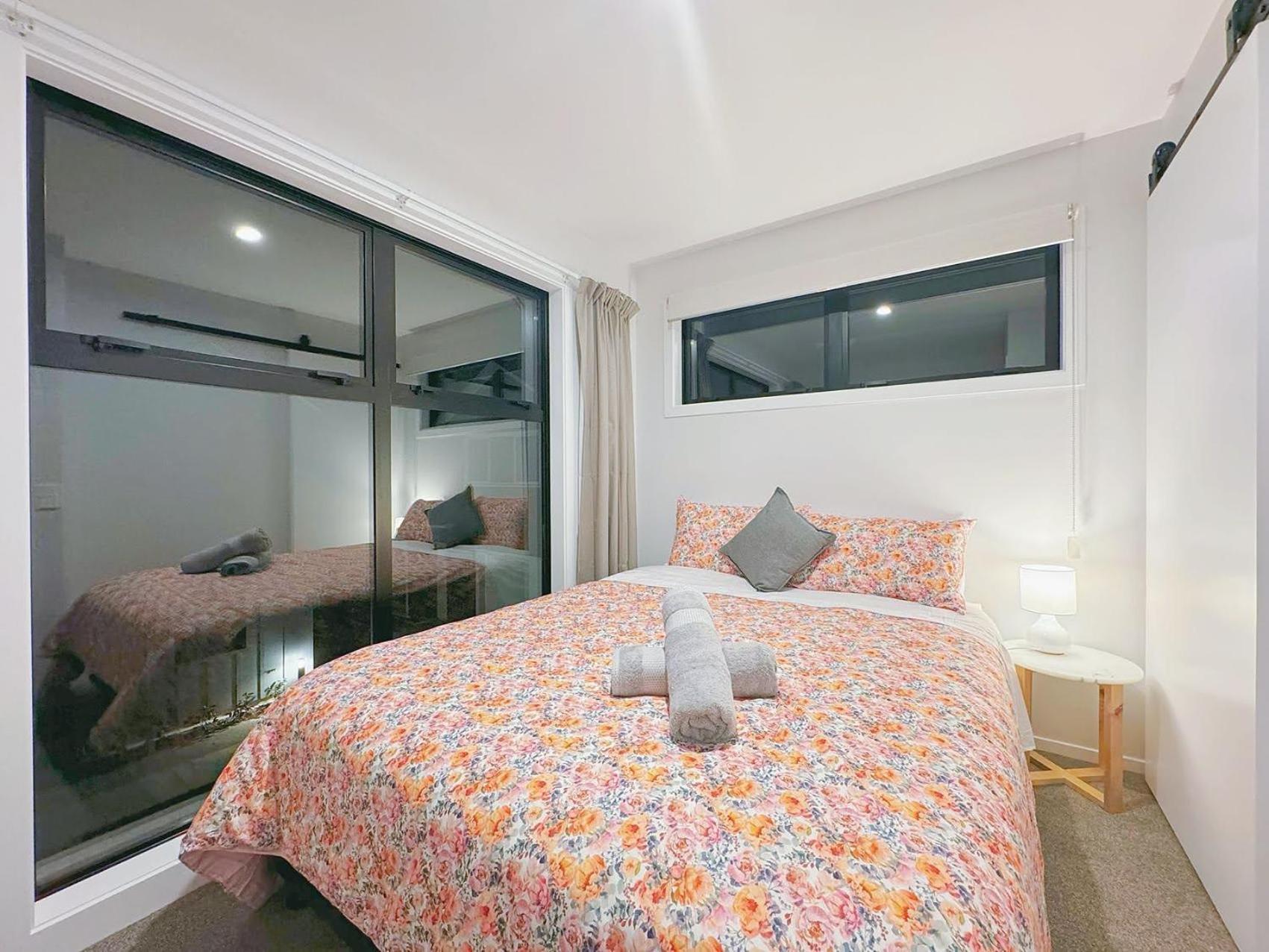 Modern & Stylish 3 Bedroom At Lowerhutt Lower Hutt Exteriör bild